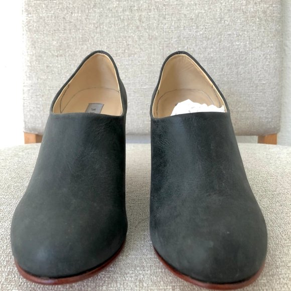 NEW Never Worn Nisolo Leather Ankle Booties - Picture 2 of 10